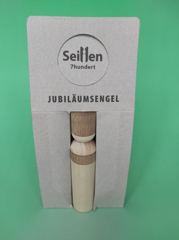 Jubiläums-Engel Auguste, Holzfigur zu 700 Jahre Seiffen